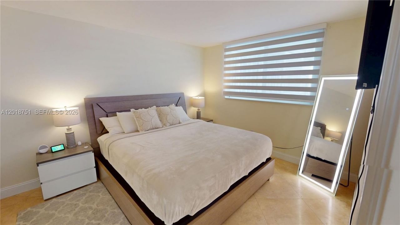 345 Ocean Dr , Unit 224, Miami Beach, FL 33139 Photo