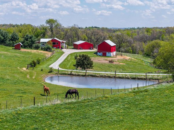 40698 Chestnut Road, Lanesboro, MN 55949