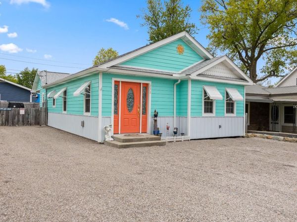 230 N Sackett Road, Marblehead, OH 43440