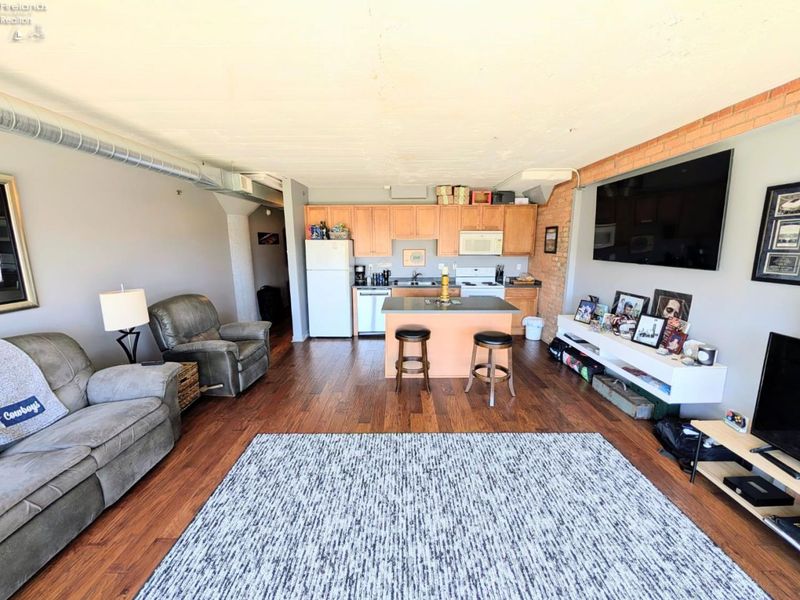 401 W SHORELINE Drive, Unit 109, Sandusky, OH 44870 Photo 28