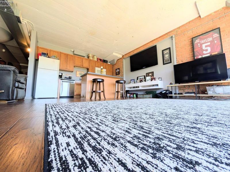 401 W SHORELINE Drive, Unit 109, Sandusky, OH 44870 Photo 35