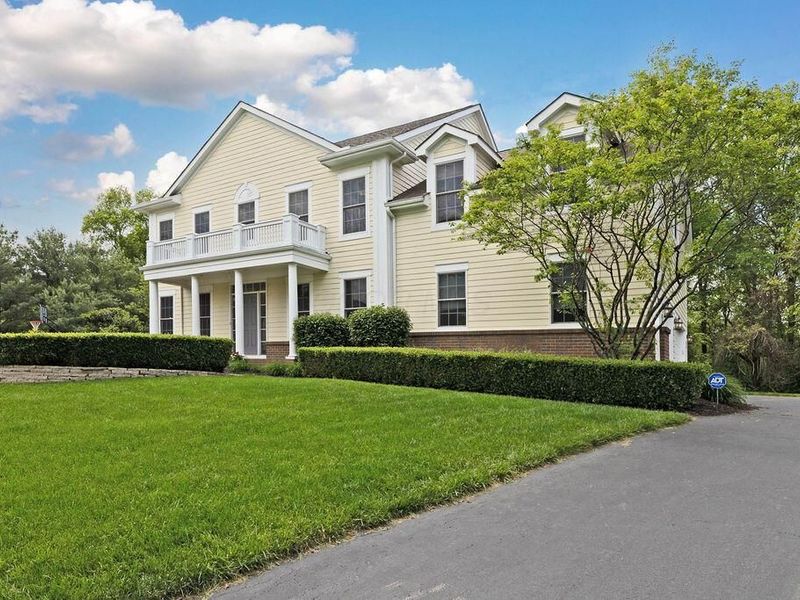 7015 Bold Forbes Court, Blacklick, OH 43004 Photo 2