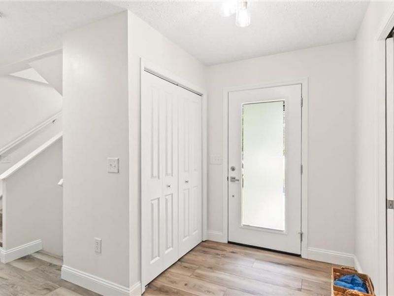2410 Christalee Drive, Beavercreek, OH 45434 Photo 9