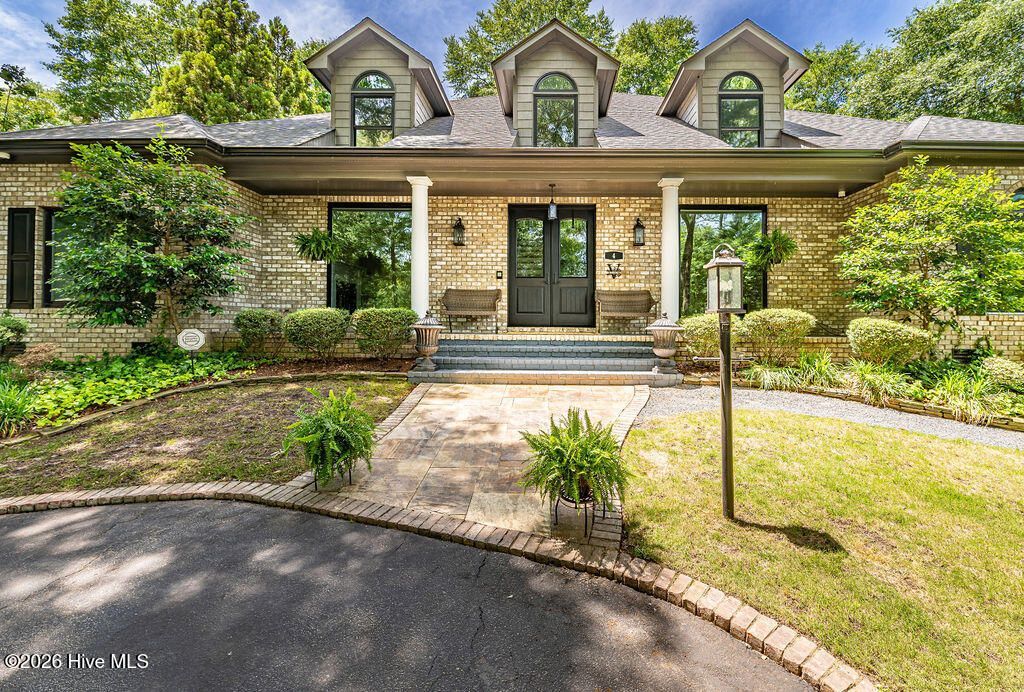4 Village Lane, Pinehurst, NC 28374