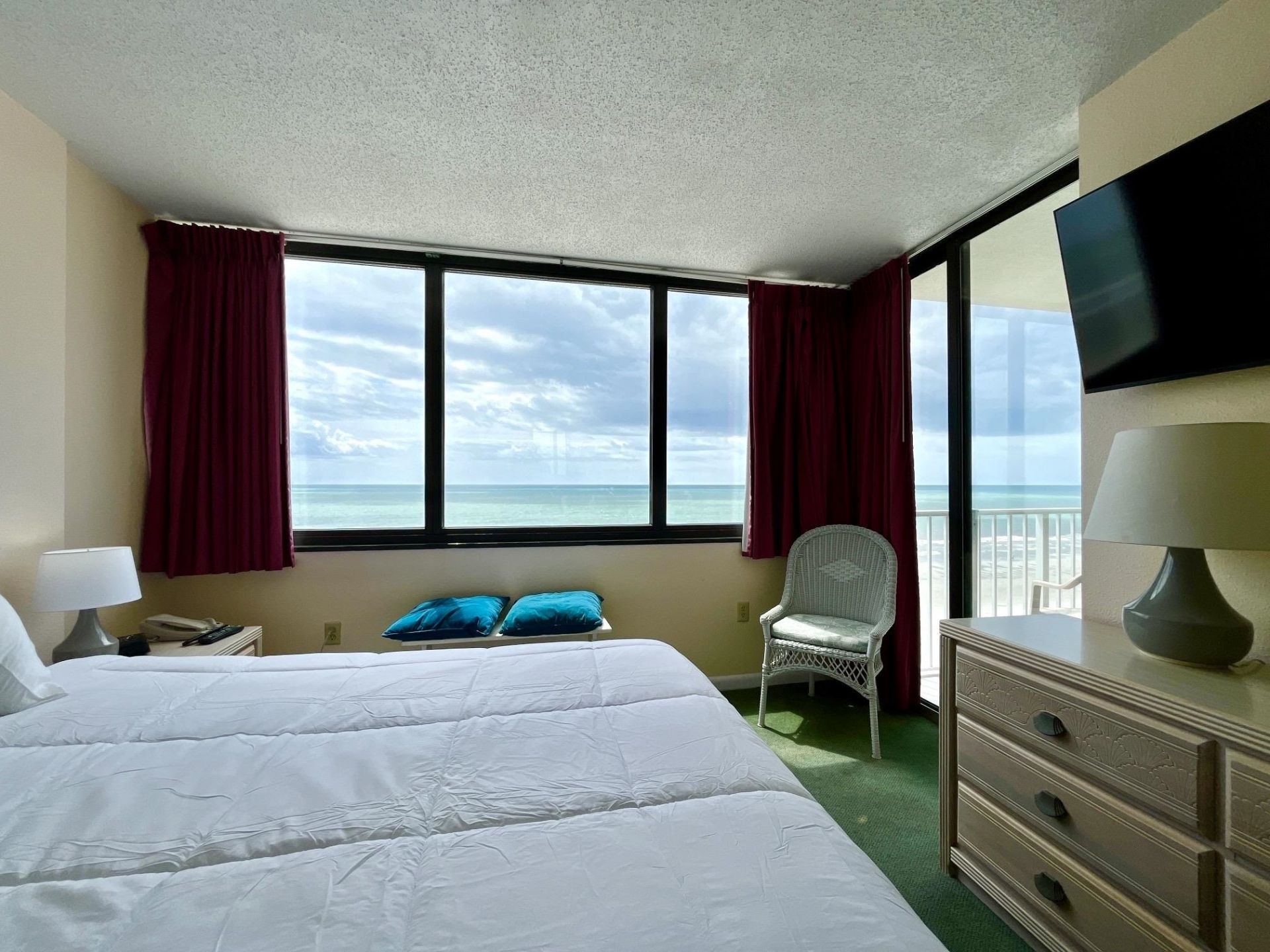 9400 Shore Dr.  Photo 20