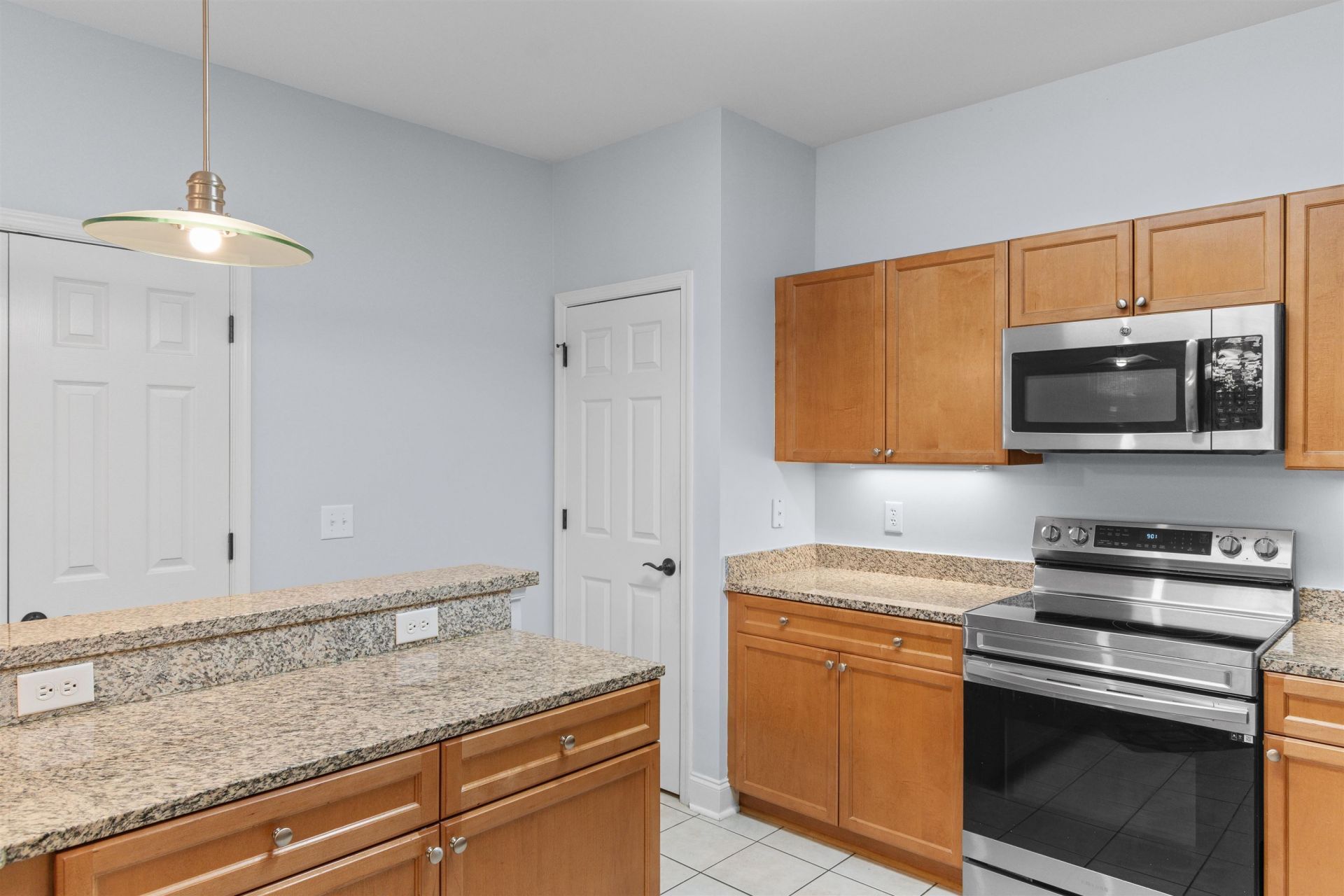 70 Addison Cottage Way  Photo 8