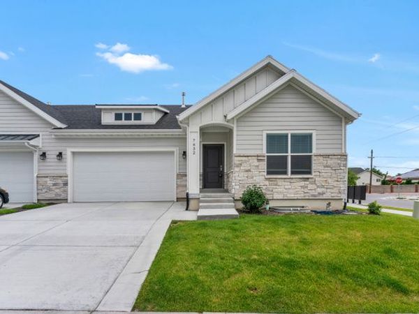 7632 S WAVERLY LN , West Jordan, UT 84084