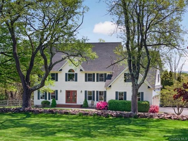 18 Almond Tree Lane, Warwick, NY 10990
