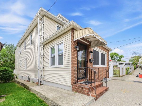 98 Seville Street, Elmont, NY 11003