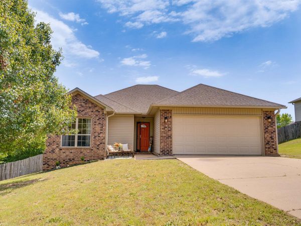 321 Weathering Lane, Austin, AR 72007