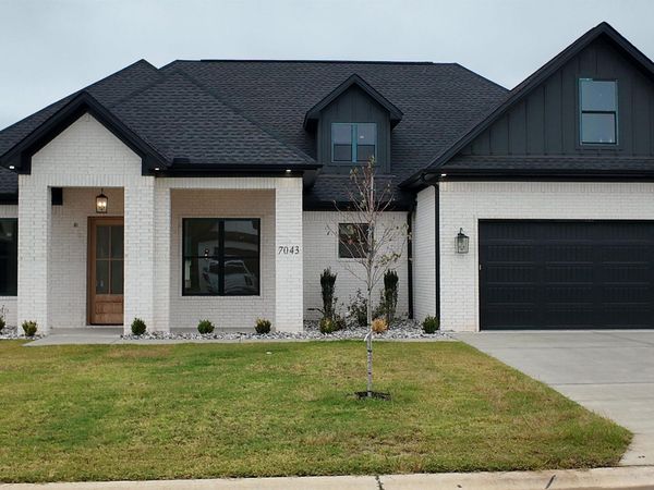 7043 Star Dust Lane, Alexander, AR 72002