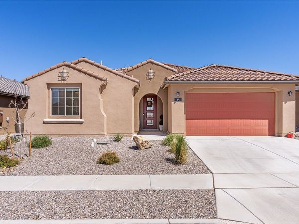 64 Mountaingem Loop, Santa Fe, NM 87508