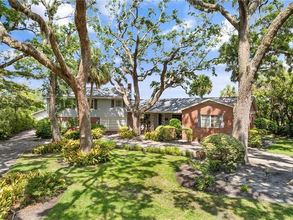 524 Wesley Oak Circle, St. Simons Island, GA 31522