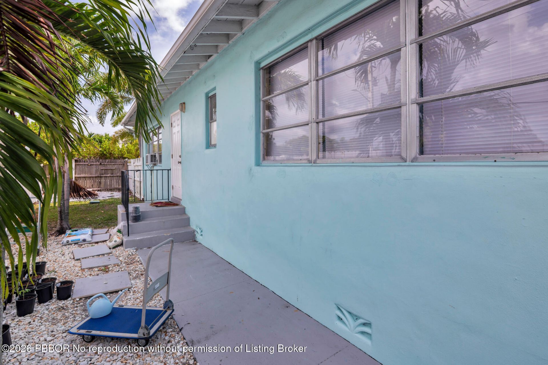 258 Conniston Road, West Palm Beach, FL 33405 Photo