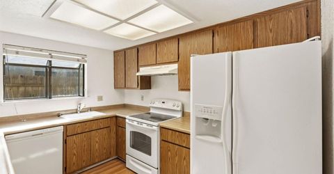 9334 Aizenberg Cir, Elk Grove, CA 95624 Photo