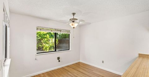 9334 Aizenberg Cir, Elk Grove, CA 95624 Photo