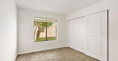9334 Aizenberg Cir, Elk Grove, CA 95624 Photo