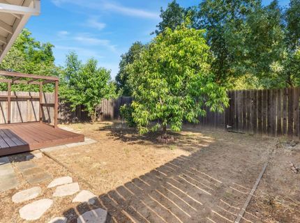 9334 Aizenberg Cir, Elk Grove, CA 95624 Photo