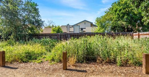 9334 Aizenberg Cir, Elk Grove, CA 95624 Photo
