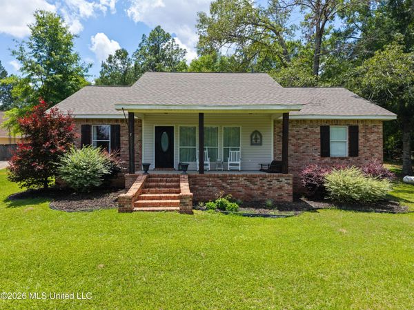 73 Pine Crest Road, Purvis, MS 39475