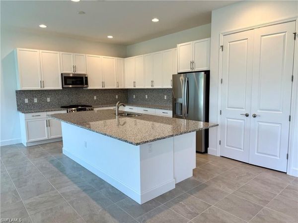 20884 Thistle Leaf LN, ESTERO, FL 33928