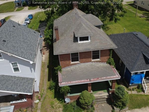 1742 7th Avenue, Huntington, WV 25701