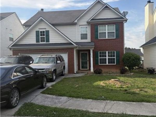 2126 Black Oak Lane, Ellenwood, GA 30294