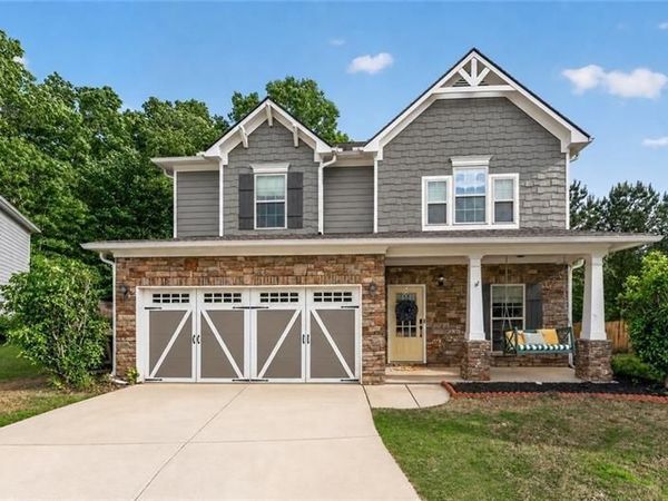 508 Crestmont Lane , Canton, GA 30114