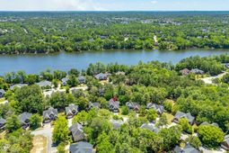 310 Nautique Circle photo 4