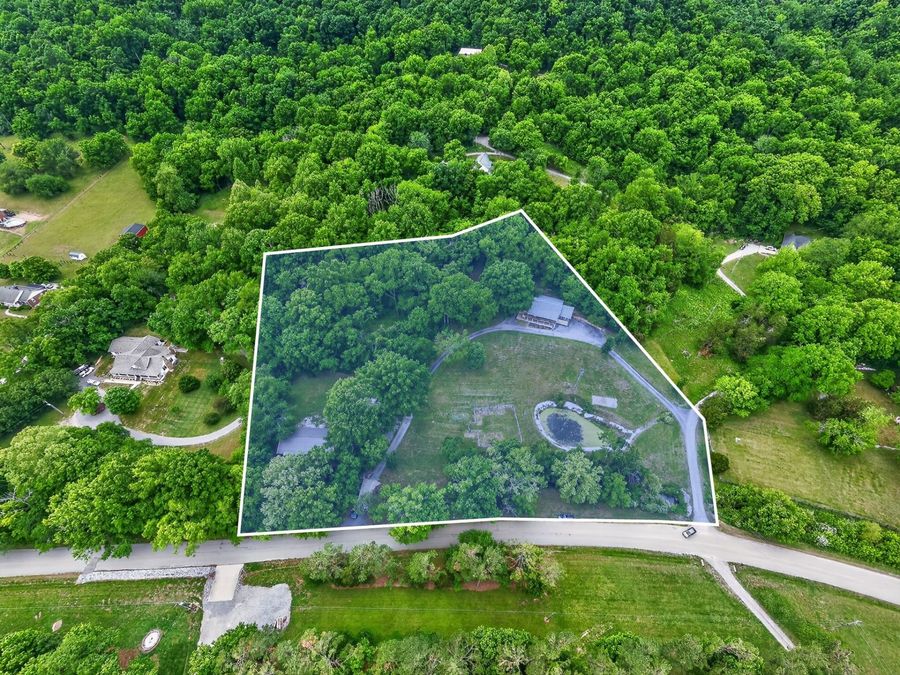 Property Image 4