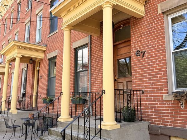 67 Warren , Unit B, New Haven, CT 06511