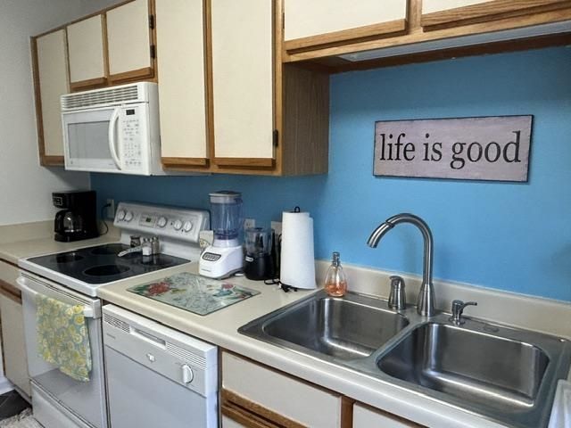 320-e Myrtle Greens Dr.  Photo 4