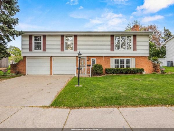 1742 DOUGLAS STREET, Appleton, WI 54914