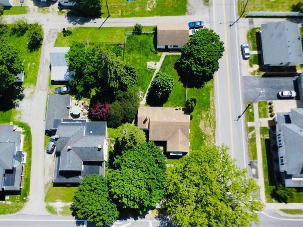 23 State Street , Jeffersonville, OH 43128