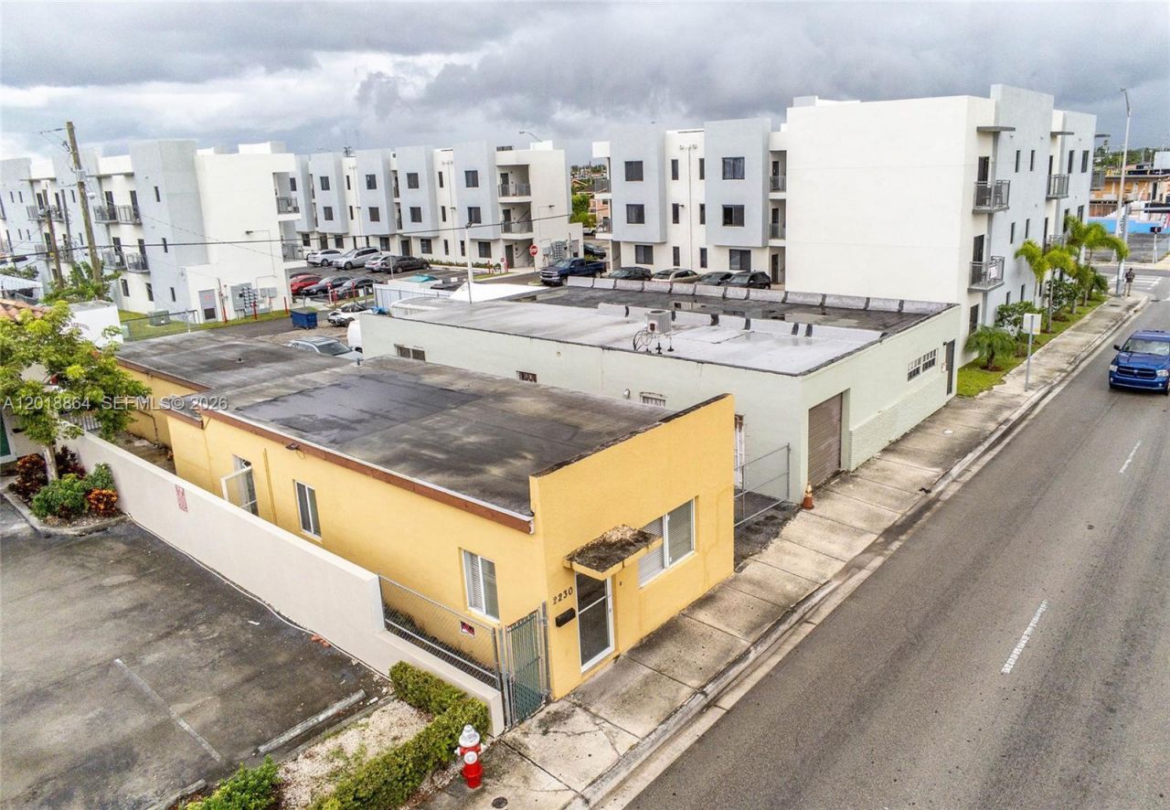 2230 Palm Ave , Hialeah, FL 33010 Photo
