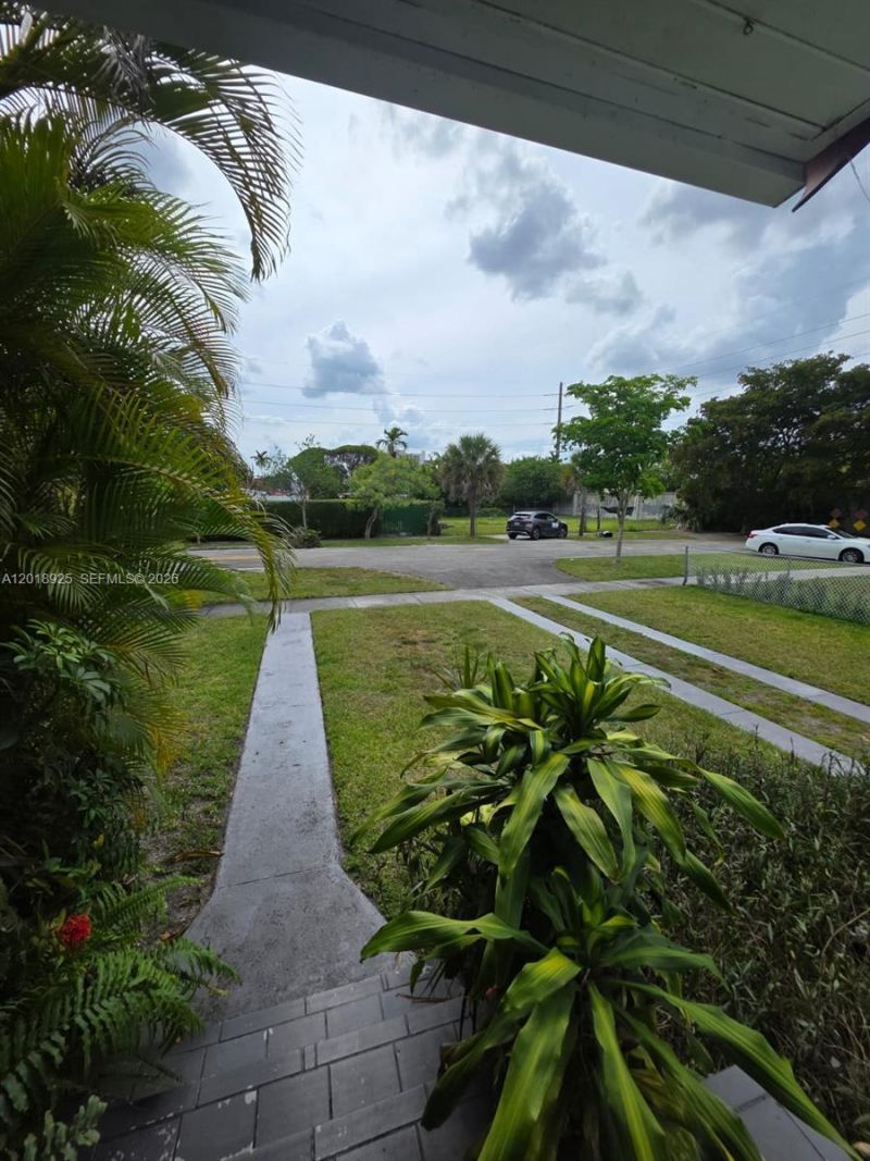 1611 Coral Gate Dr, Miami, FL 33145 Photo