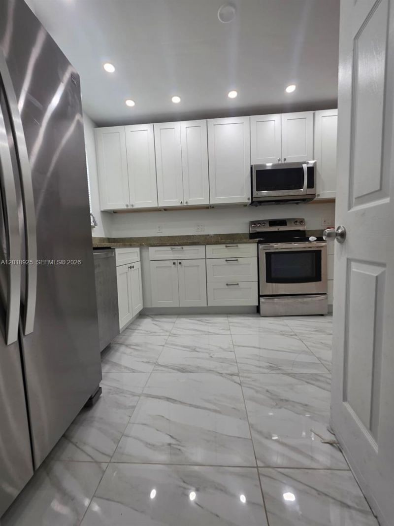 1611 Coral Gate Dr, Miami, FL 33145 Photo