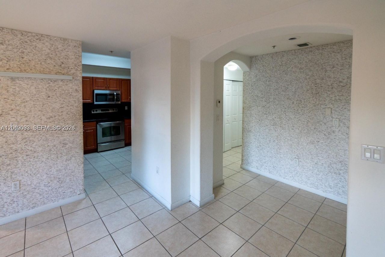 11403 NW 89th St , Unit 110, Doral, FL 33178 Photo