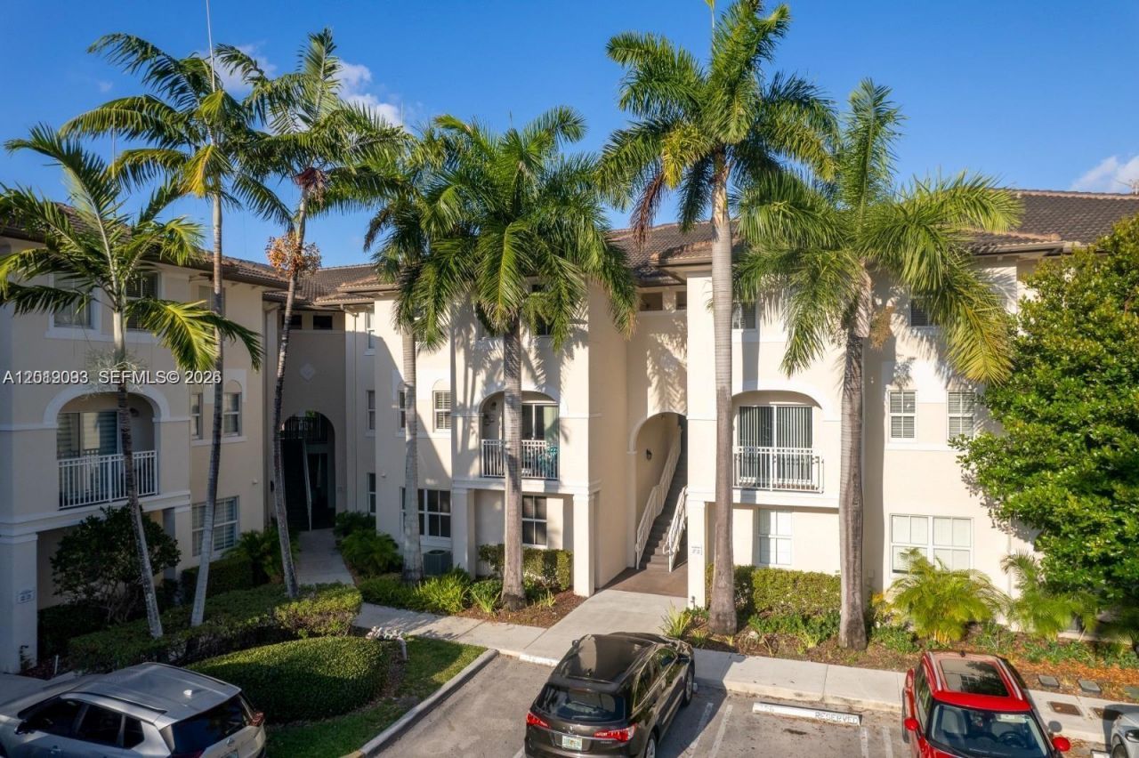 11403 NW 89th St , Unit 110, Doral, FL 33178 Photo