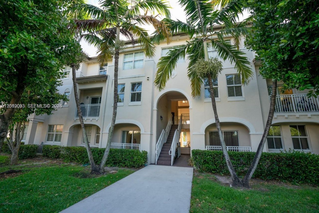 11403 NW 89th St , Unit 110, Doral, FL 33178 Photo