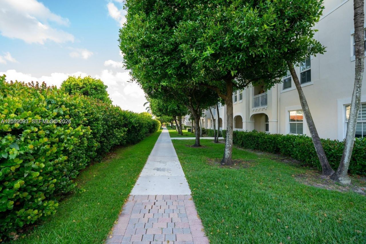 11403 NW 89th St , Unit 110, Doral, FL 33178 Photo