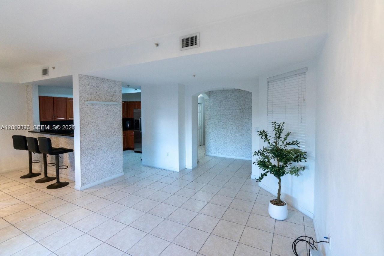 11403 NW 89th St , Unit 110, Doral, FL 33178 Photo
