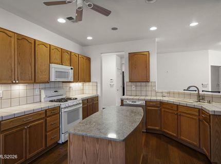 2209 Avella Drive, Sparks, NV 89434 Photo