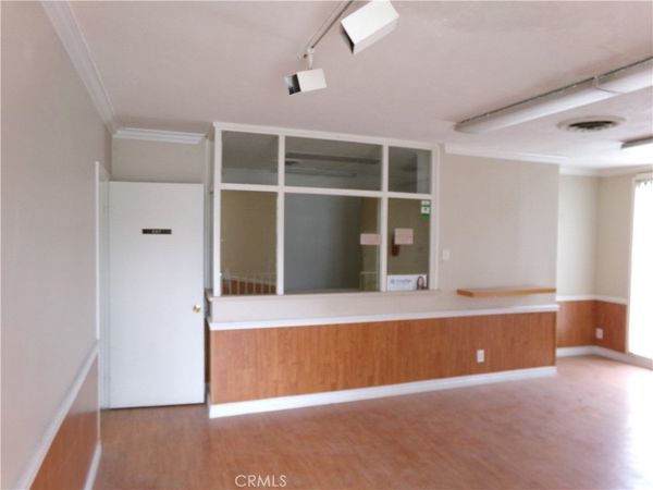 1521 N Broadway, Santa Ana, CA 92706
