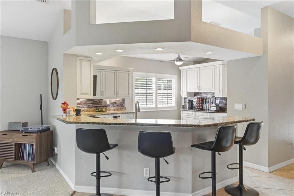 6829 Satinleaf Rd S, Unit 204, Naples, FL 34109 Photo