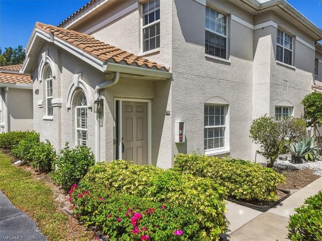 6829 Satinleaf Rd S, Unit 204, Naples, FL 34109 Photo