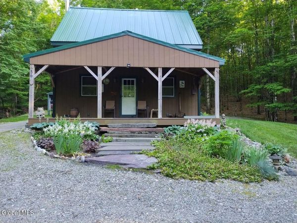 56 Koster Way, Salem, NY 12865