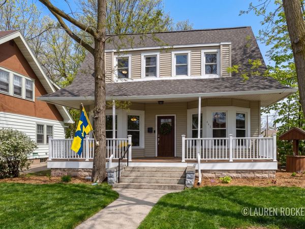 443 Dickinson Street SE, Grand Rapids, MI 49507