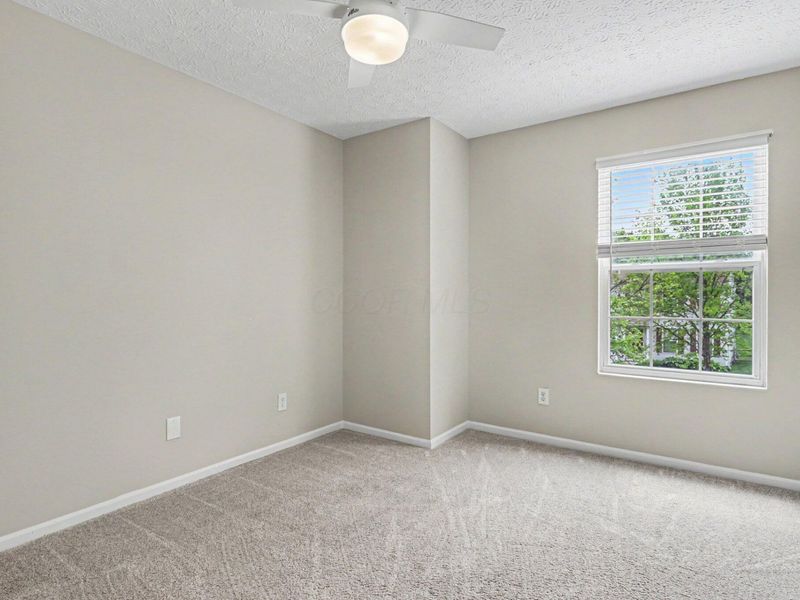 240 Dogwood Drive, Delaware, OH 43015 Photo 24