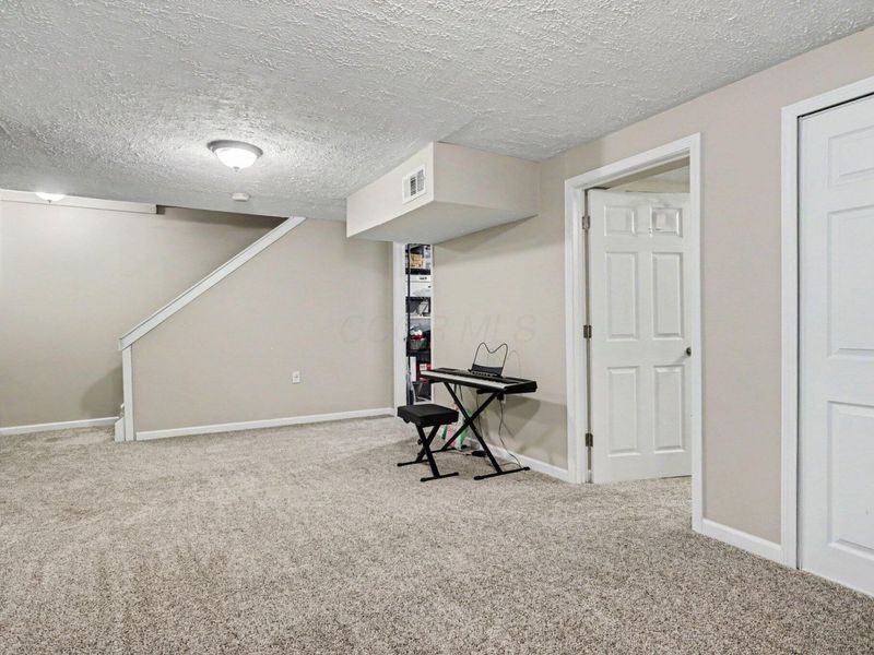 240 Dogwood Drive, Delaware, OH 43015 Photo 34
